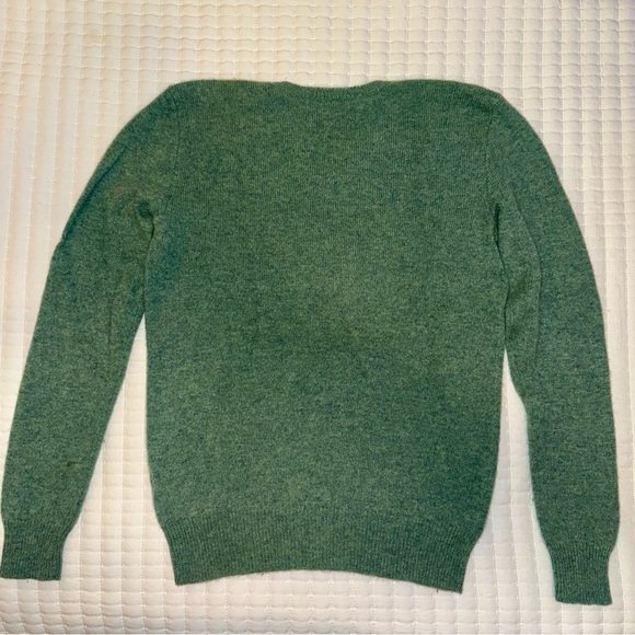 Ralph Lauren Green V-Neck Sweater - Picture 10 of 10